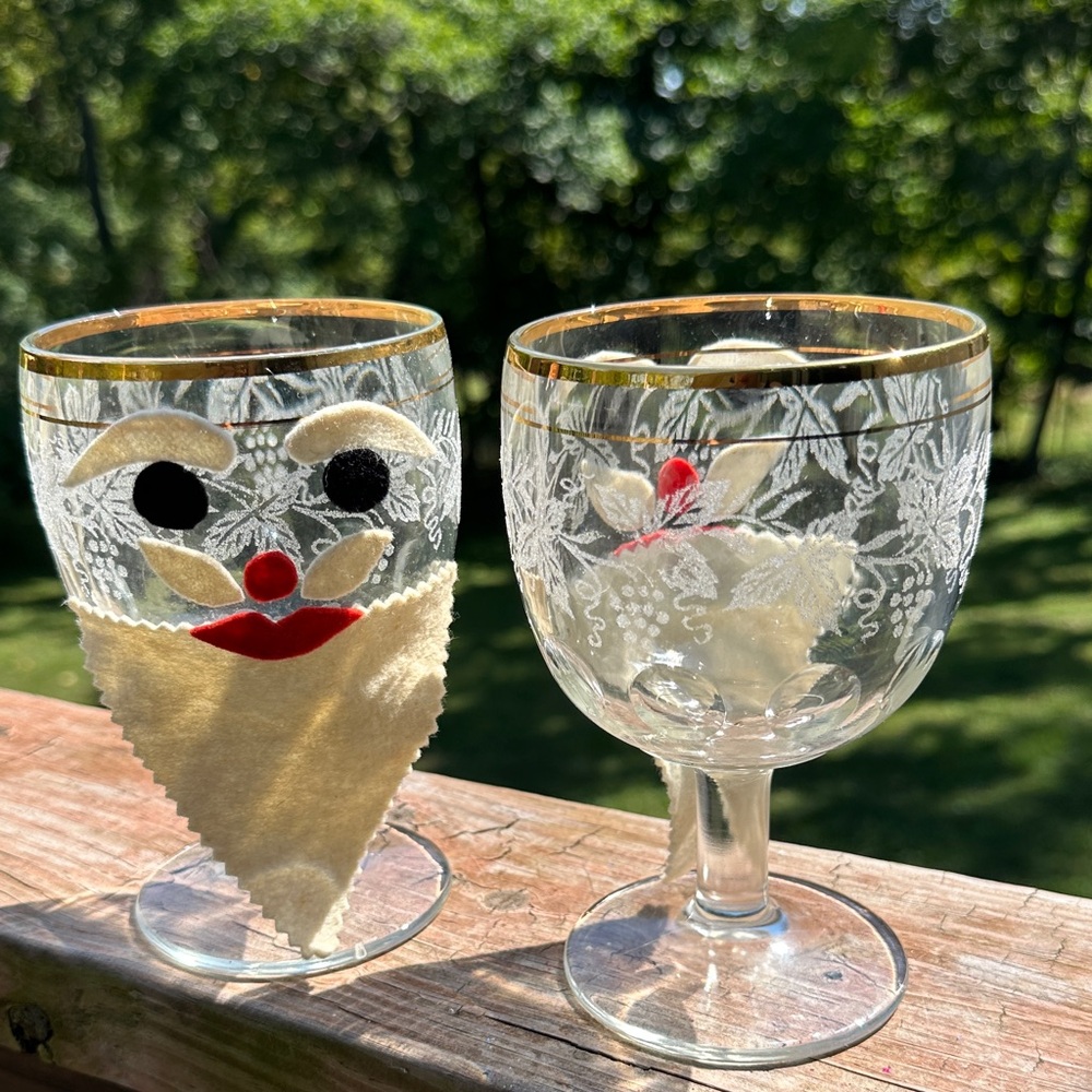 Unique Vintage 1970’s Handmade Felt Santa Holiday Glasses Goblets (2)